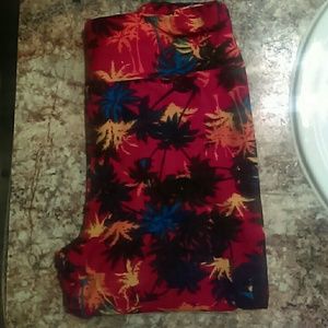 Lularoe palm tree os leggings